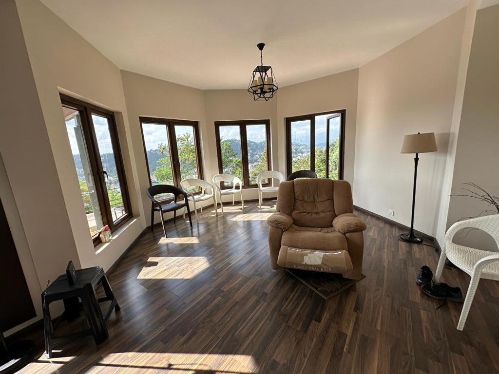 Panorama - Luxurious 5 Star Location فيلة