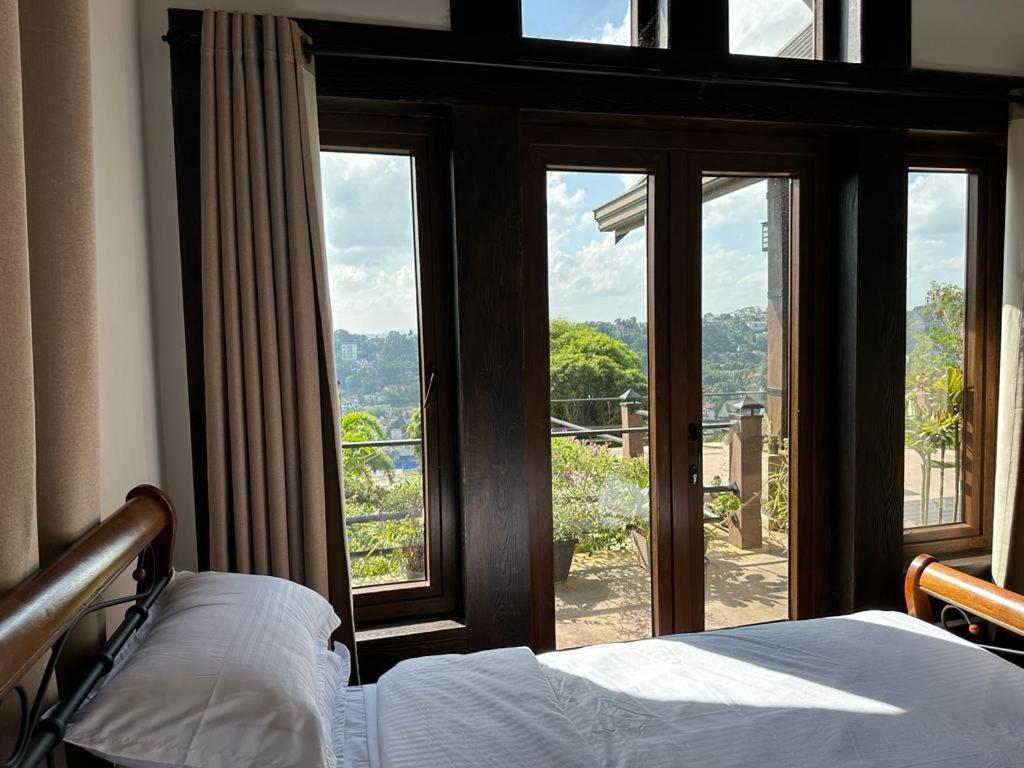 فيلة Panorama - Luxurious 5 Star Location كاندي